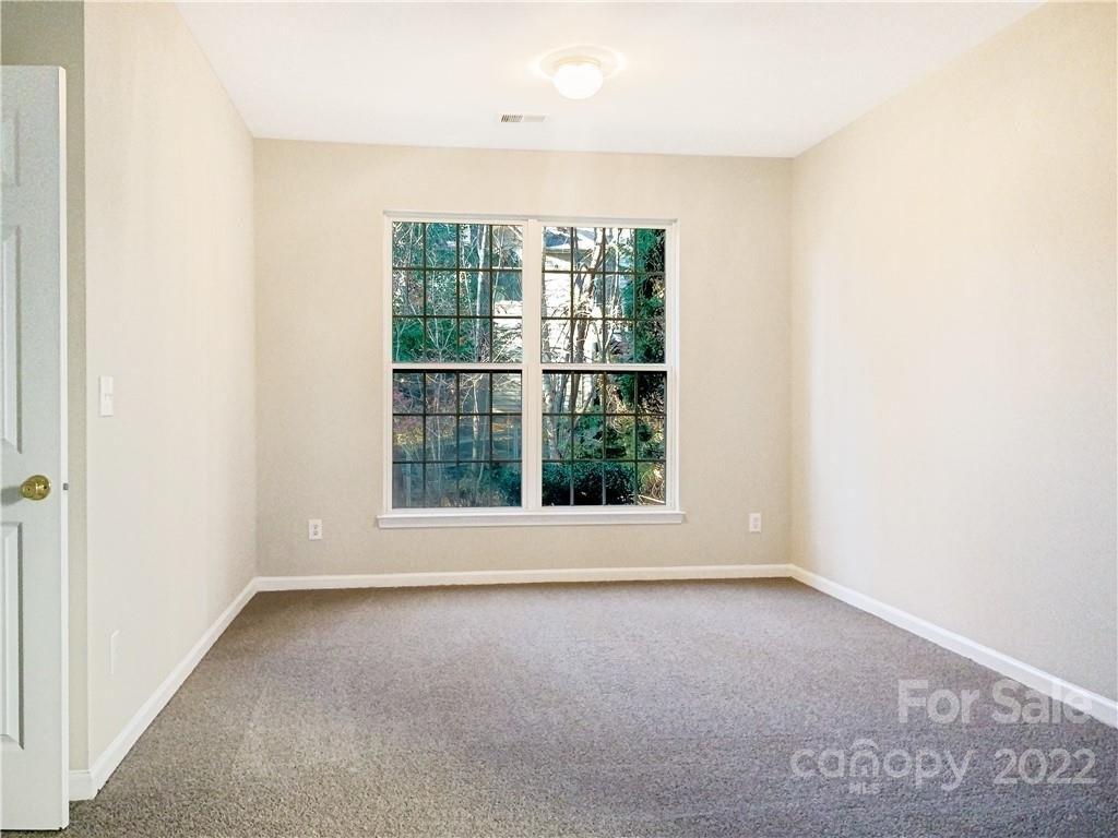 Carmathen Rd, Charlotte, NC 28269