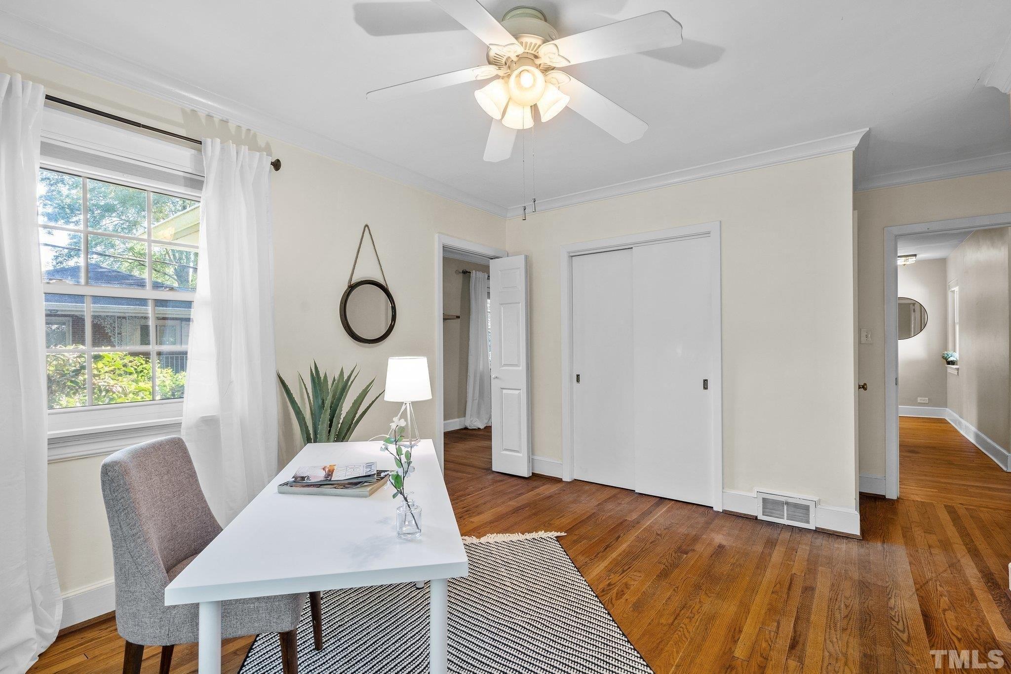 Hope Valley Rd, Durham, NC 27707
