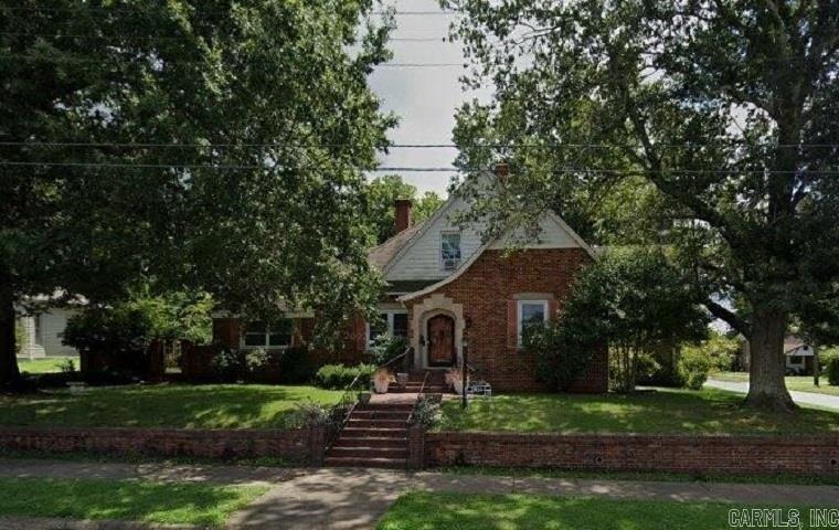 Warner Ave, Jonesboro, AR 72401