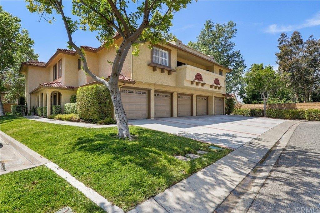 Tanoak Ln, Lake Forest, CA 92630