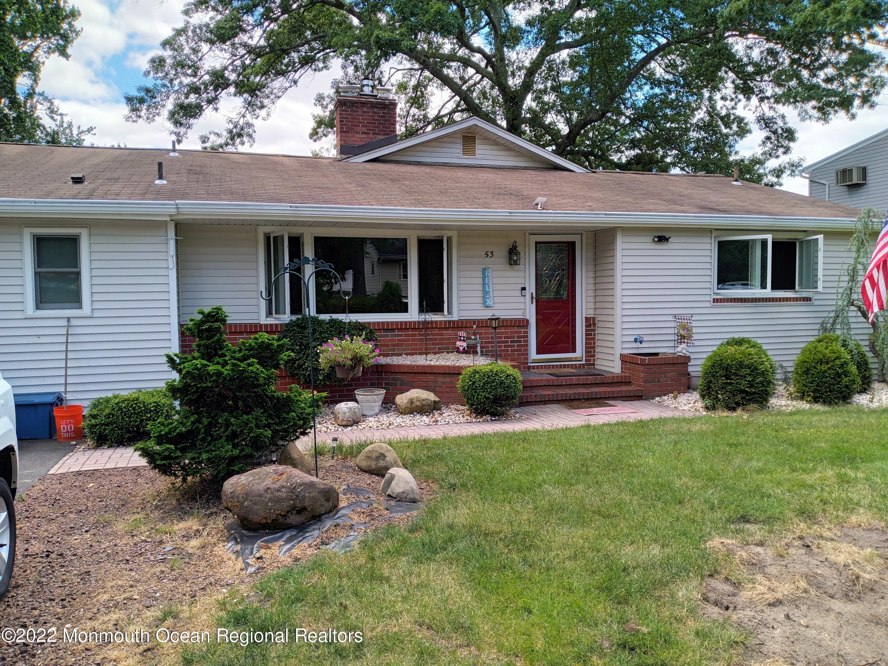 N Lakeside Ave, Jackson, NJ 08527