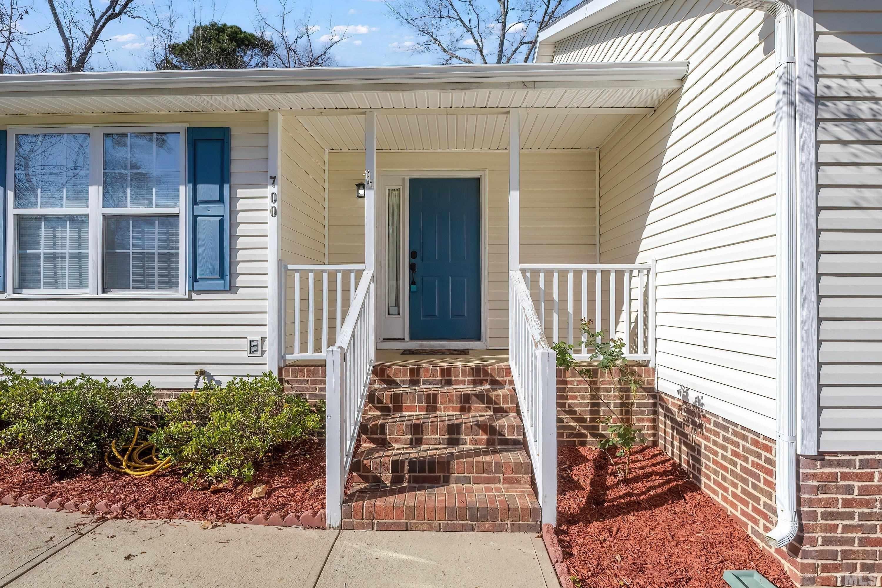Mossburn Ct, Fuquay Varina, NC 27526