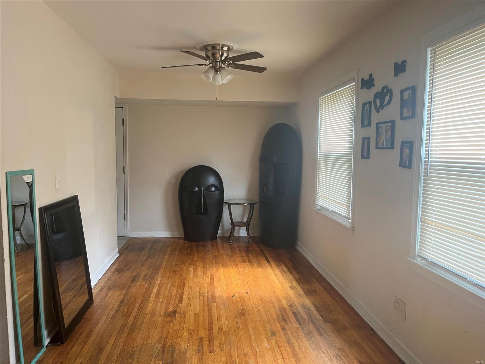 Midlothian Rd, Saint Louis, MO 63137