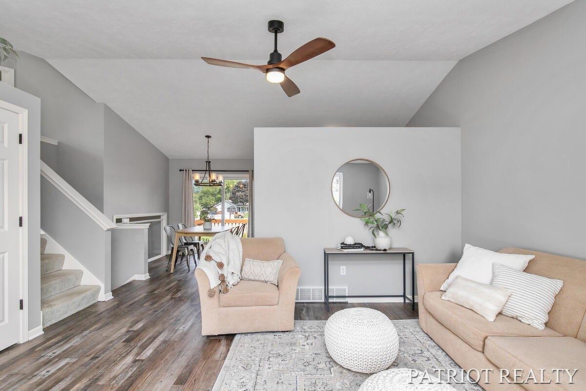 Sunbrook St Se, Grand Rapids, MI 49508