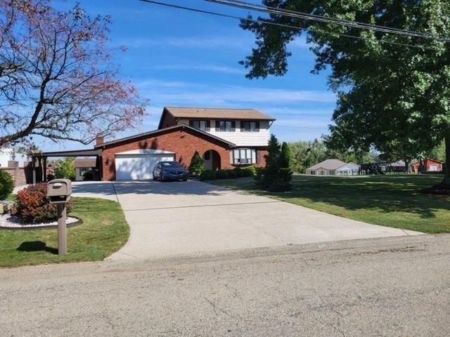 Farview Dr, Irwin, PA 15642