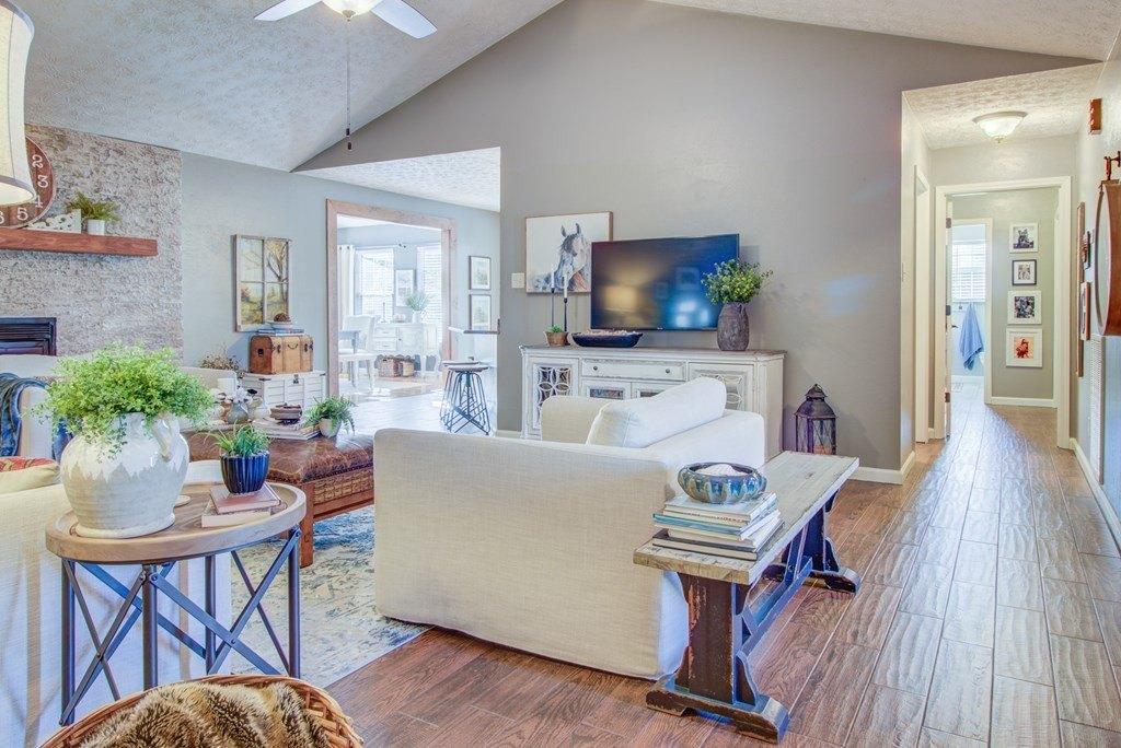 Chas Way Blvd, Maryville, TN 37803