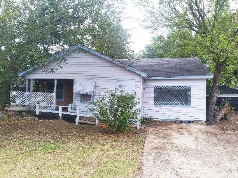 Sw B Ave, Lawton, OK 73501