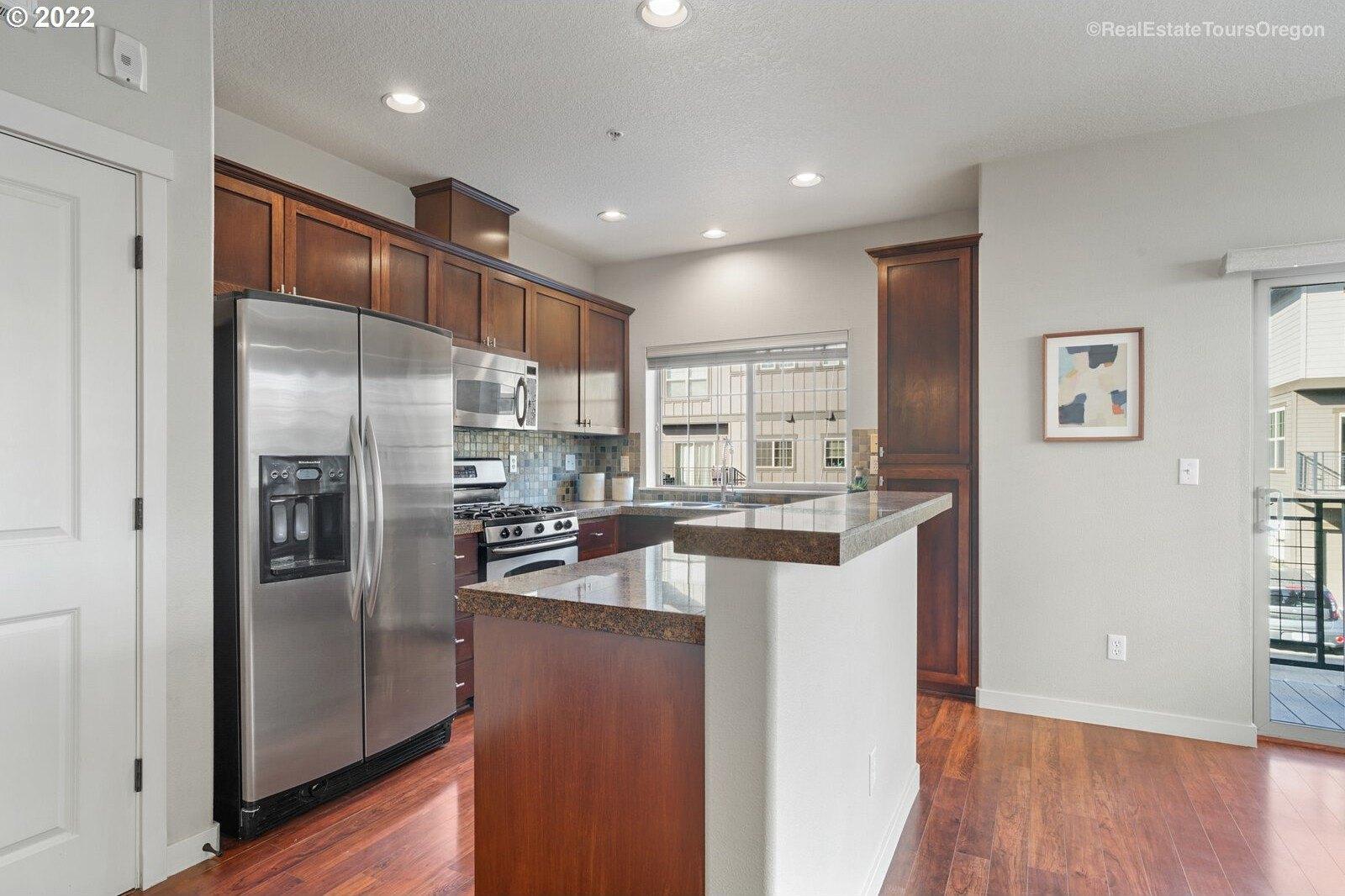 Ne Garswood Ln, Beaverton, OR 97006