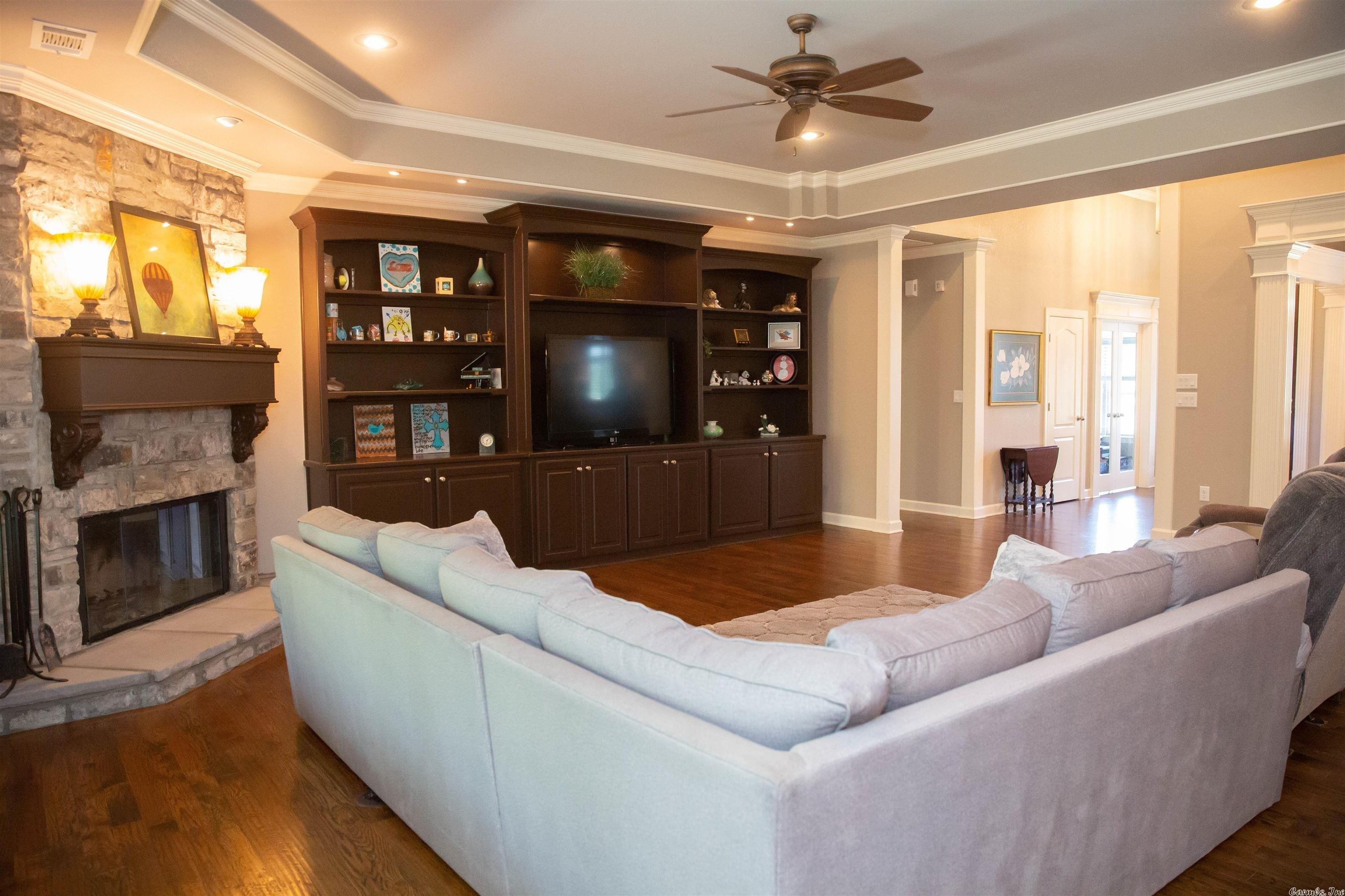 Weatherstone Pt, Little Rock, AR 72211