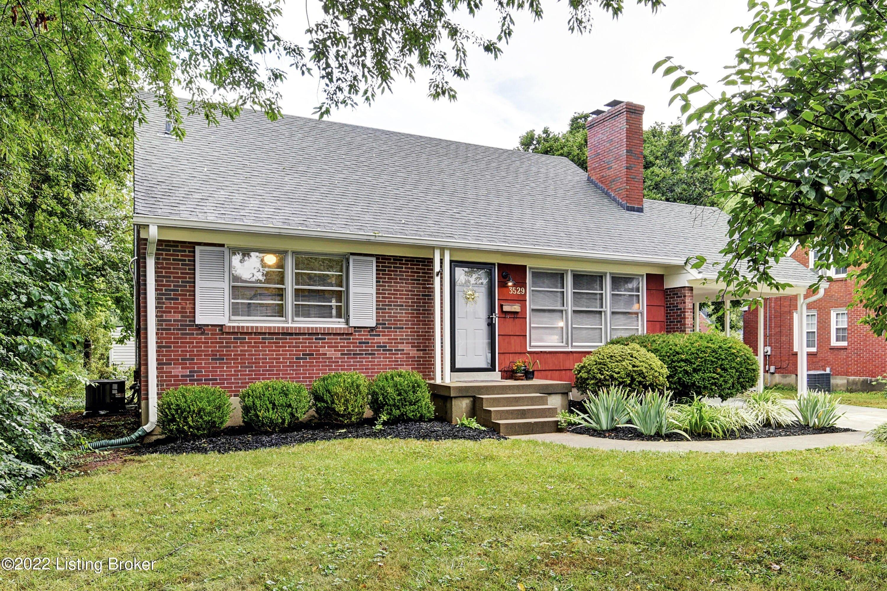 Plymouth Rd, Louisville, KY 40207