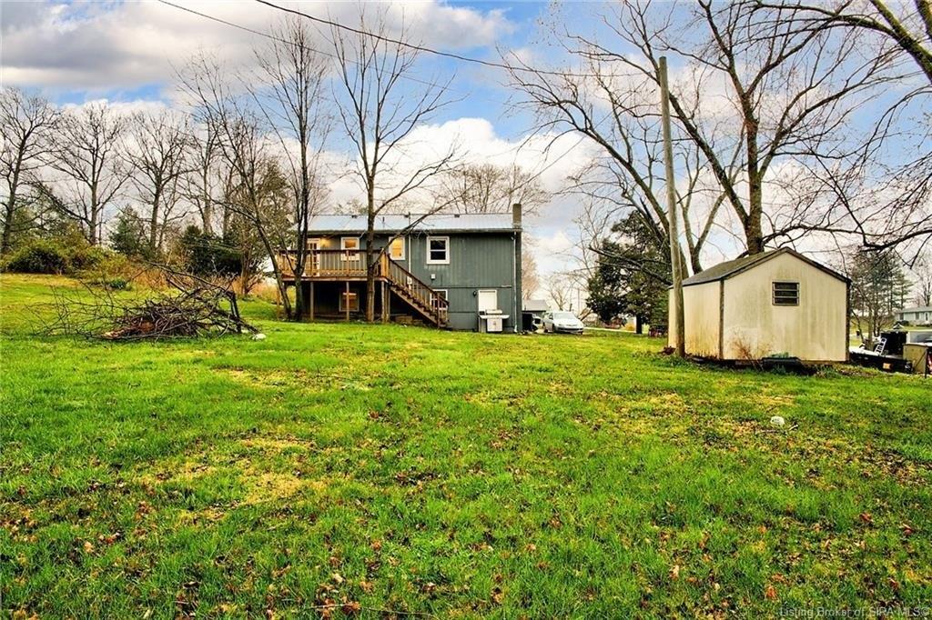 Pine St Ne, New Salisbury, IN 47161