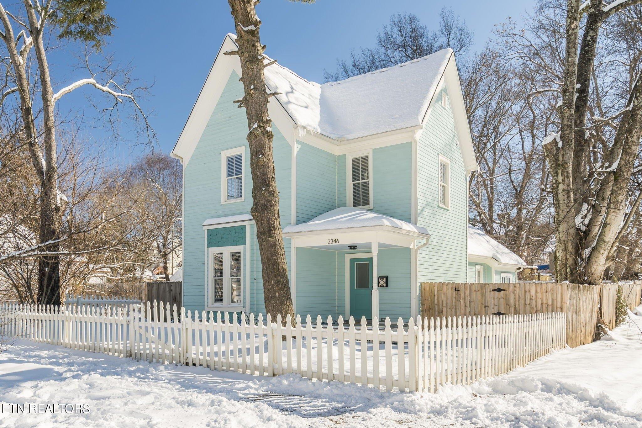 Woodbine Ave, Knoxville, TN 37917