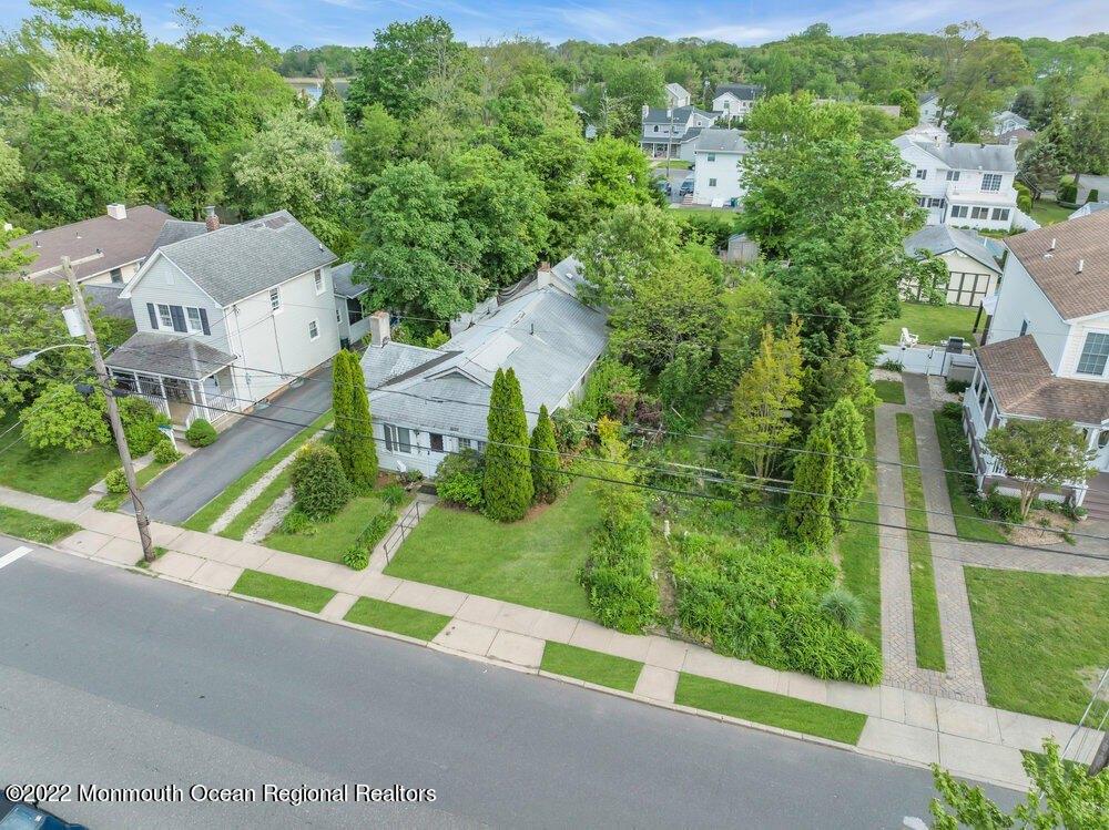 Ocean Rd, Spring Lake, NJ 07762