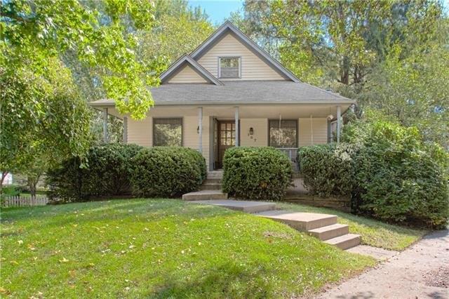 14th Ave N, Greenwood, MO 64034