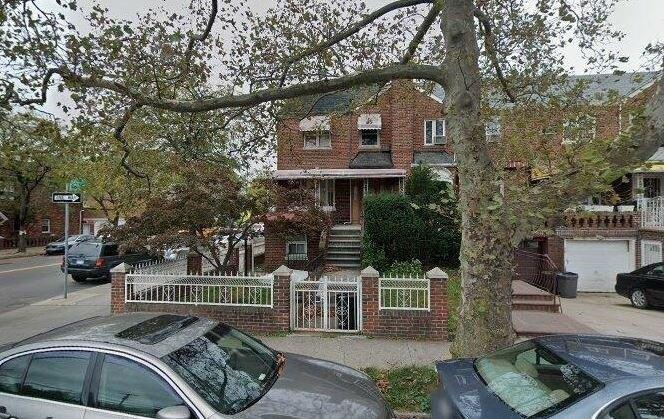 E 49th St, Brooklyn, NY 11234