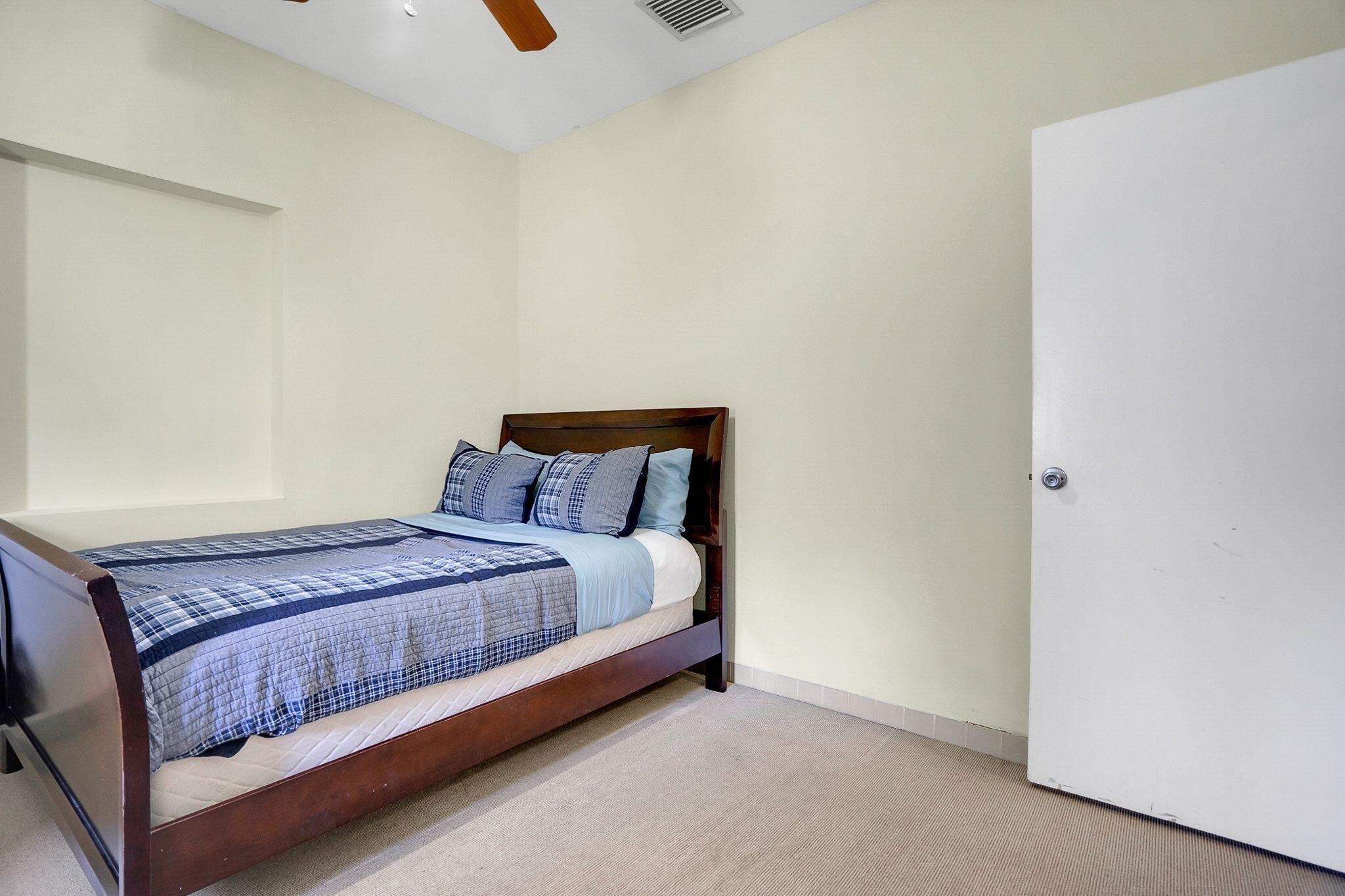Gulfstream Blvd, Delray Beach, FL 33444