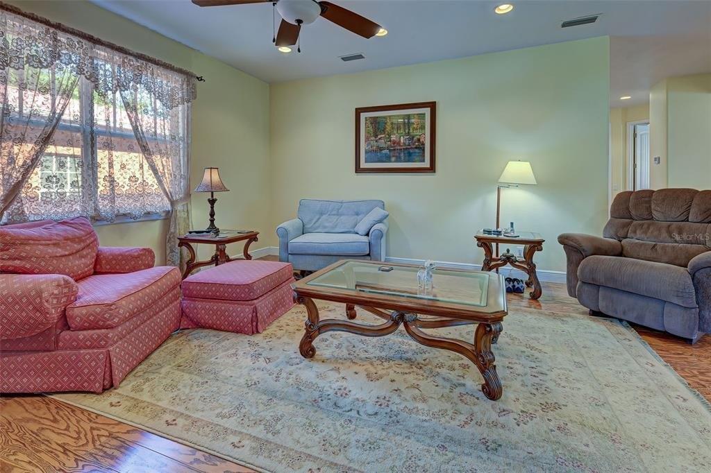 W Cowles St, Englewood, FL 34223