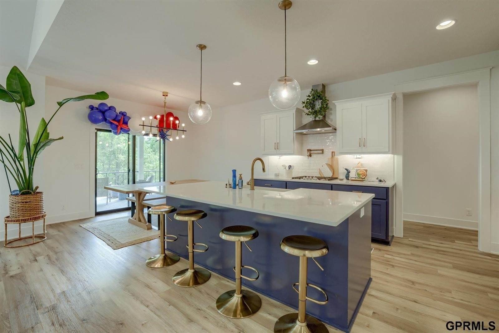 Bondesson St, Bennington, NE 68007