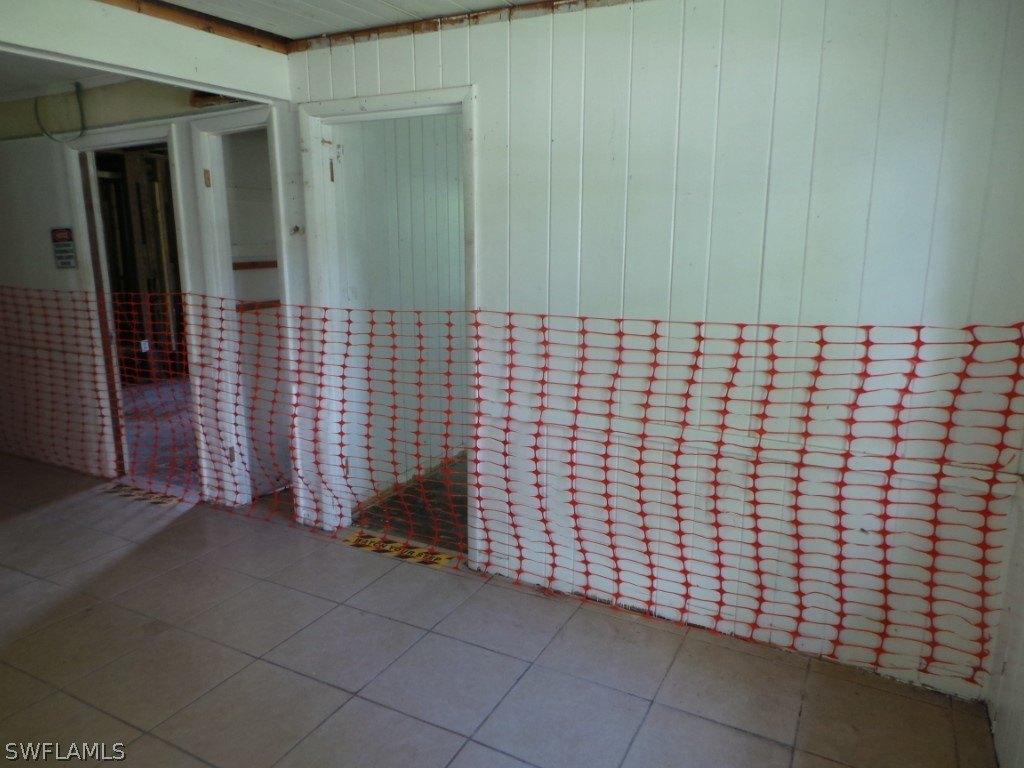 Monica Ln, North Fort Myers, FL 33903