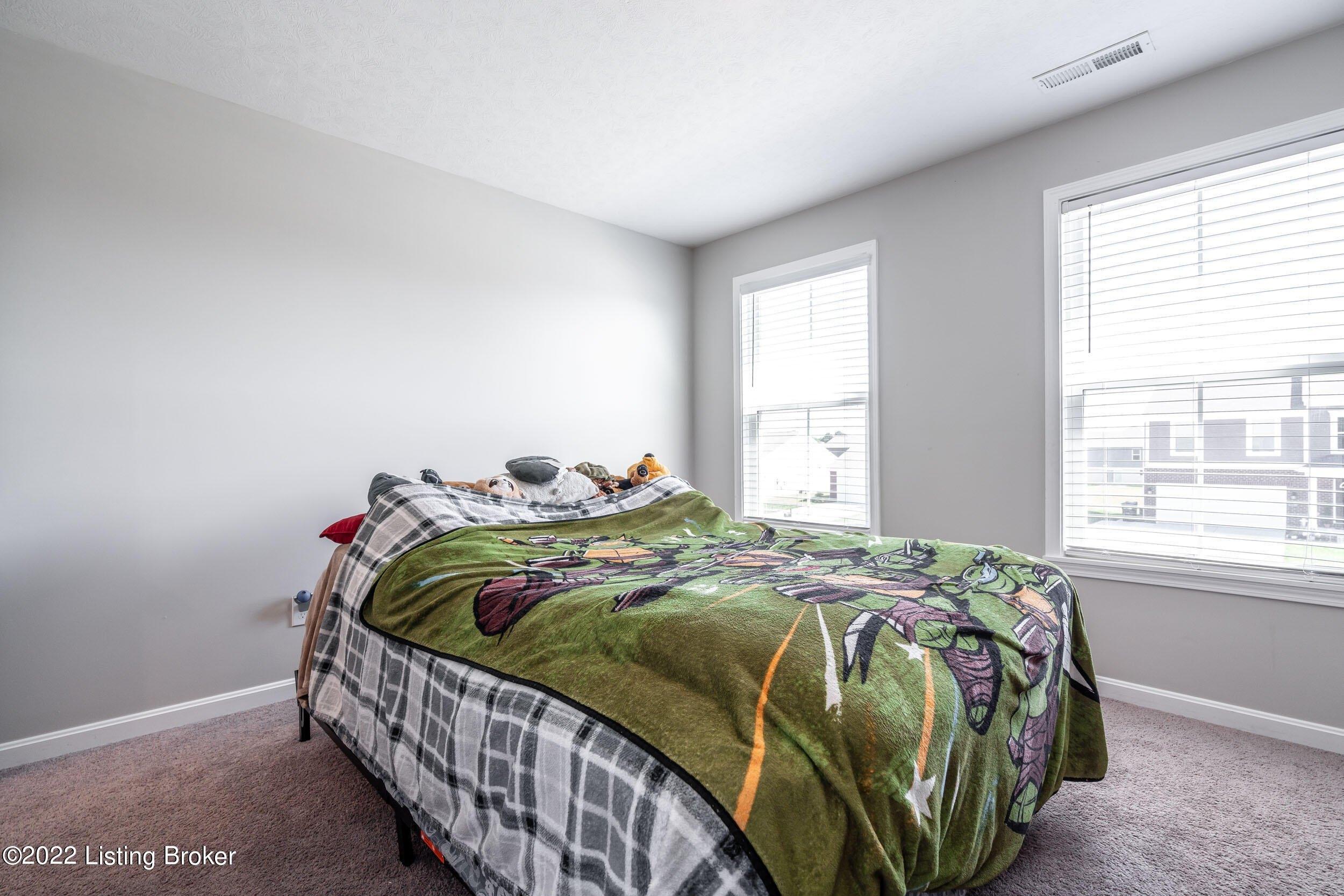 Fantasy Trl, Louisville, KY 40229