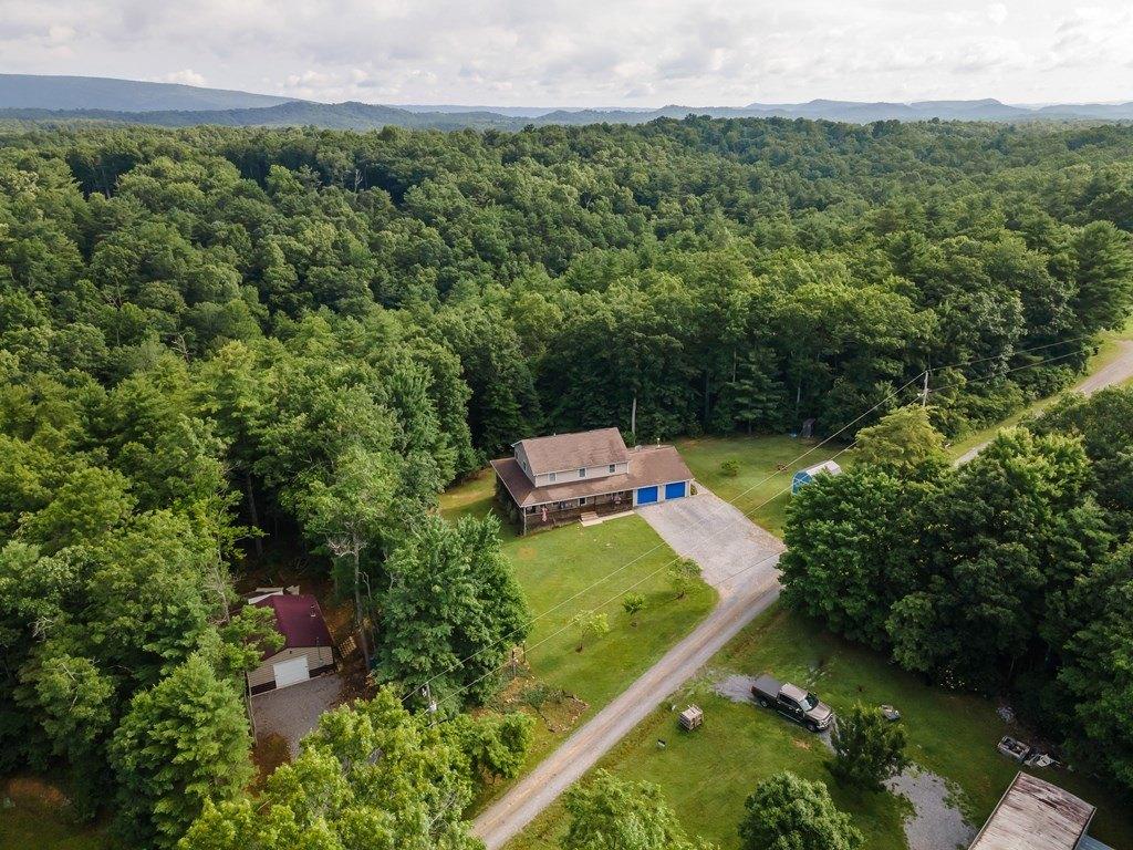 N Chinquapin Ln, Bland, VA 24315