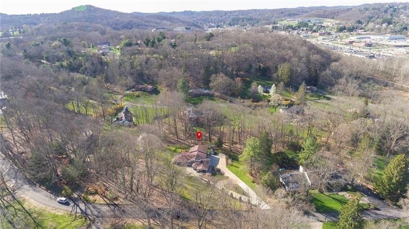 Simmons Cir, Export, PA 15632