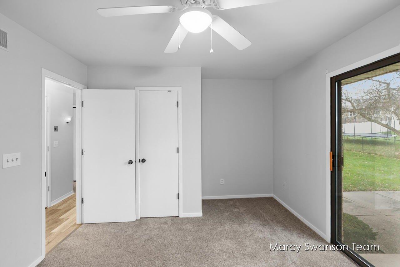 Beechnut Ln, Hudsonville, MI 49426