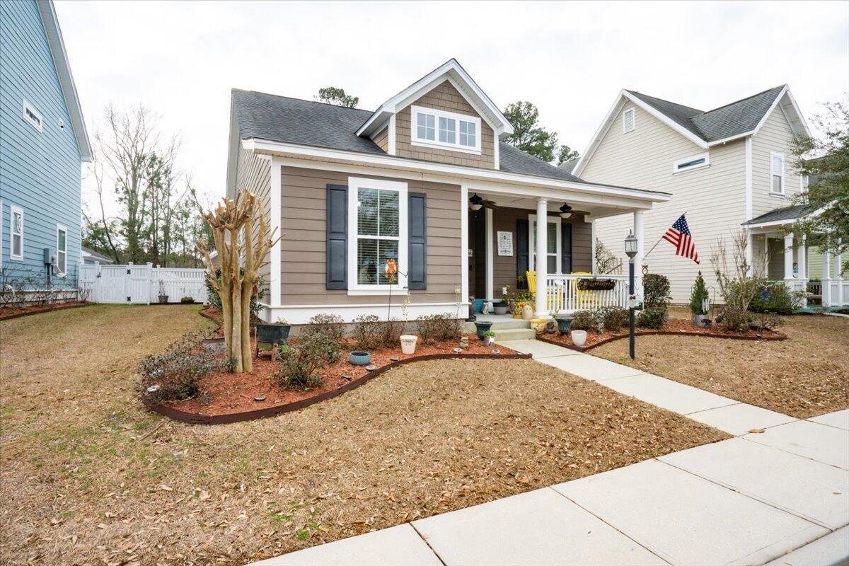 Forsythia Ave, Summerville, SC 29483