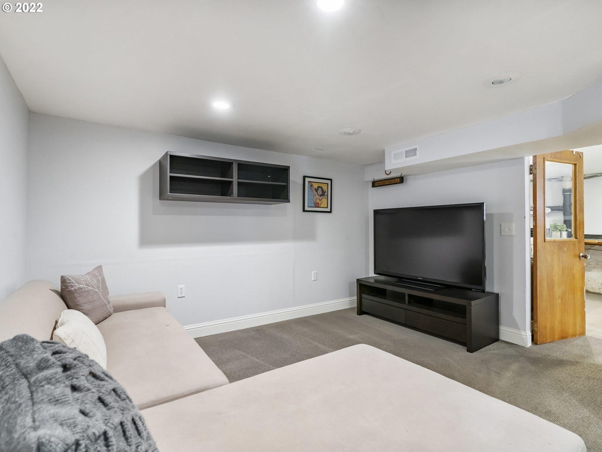 Se Salmon St, Portland, OR 97214