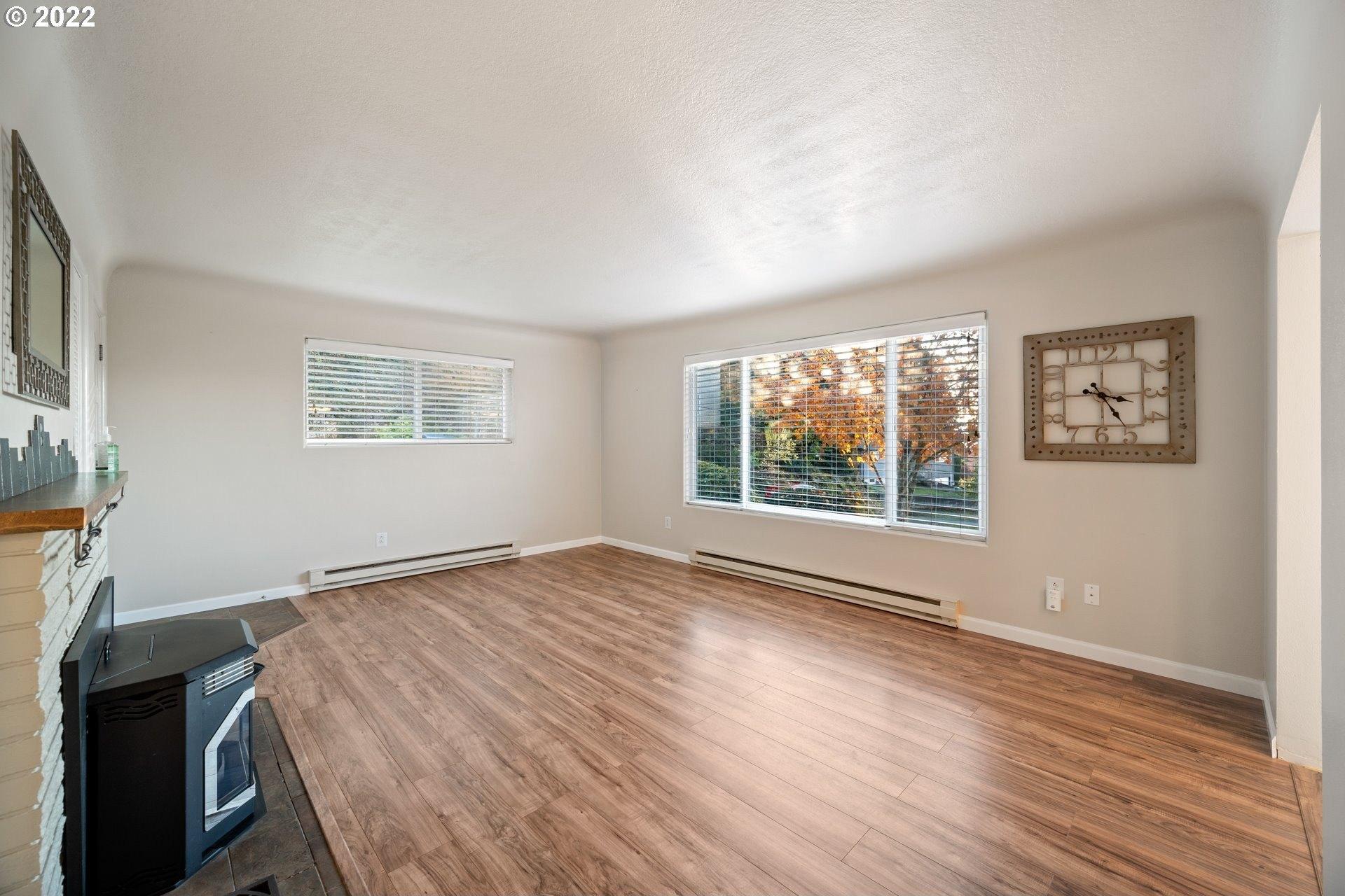 Nectarine Dr, Kalama, WA 98625