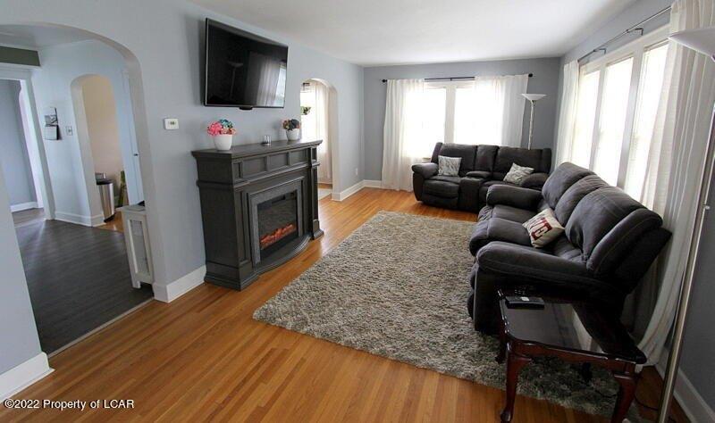 Bailey St, South Abington Township, PA 18411