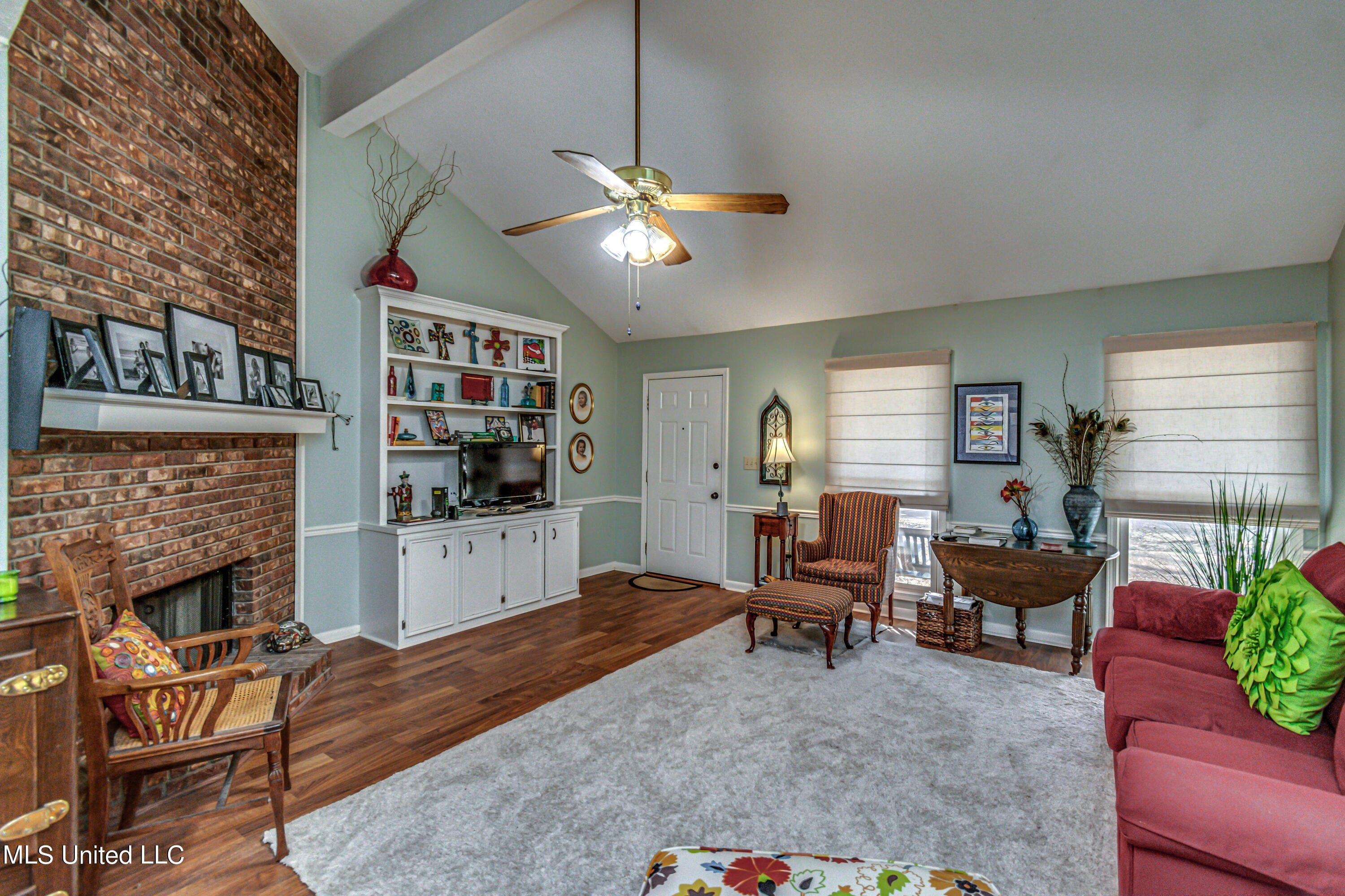 Mockingbird Ln, Madison, MS 39110