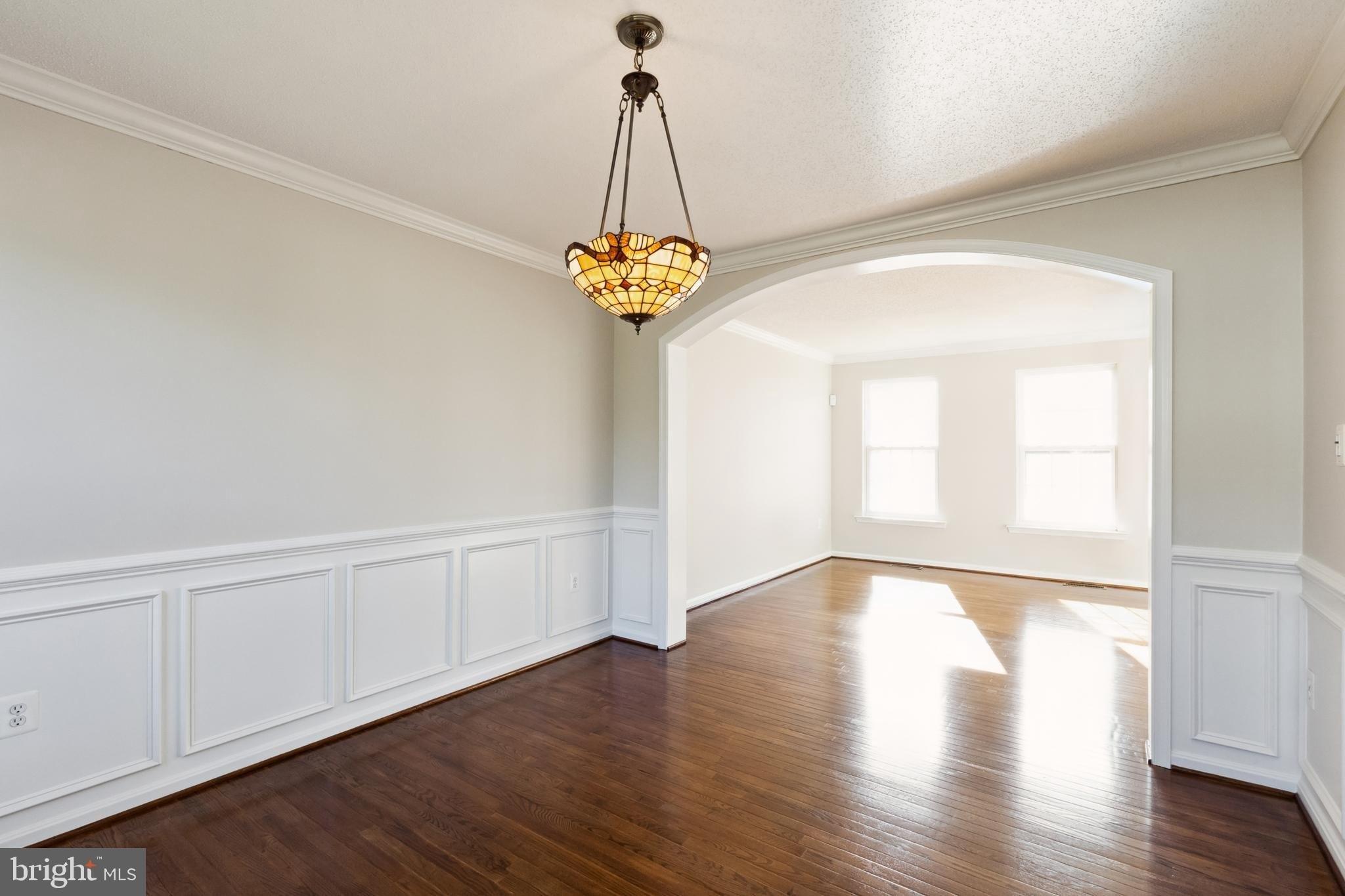 Williamsburg Cir, La Plata, MD 20646