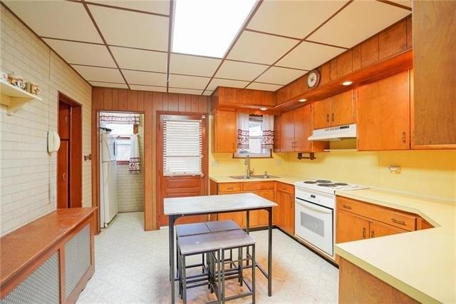 S Jackson St, Pottsville, PA 17901