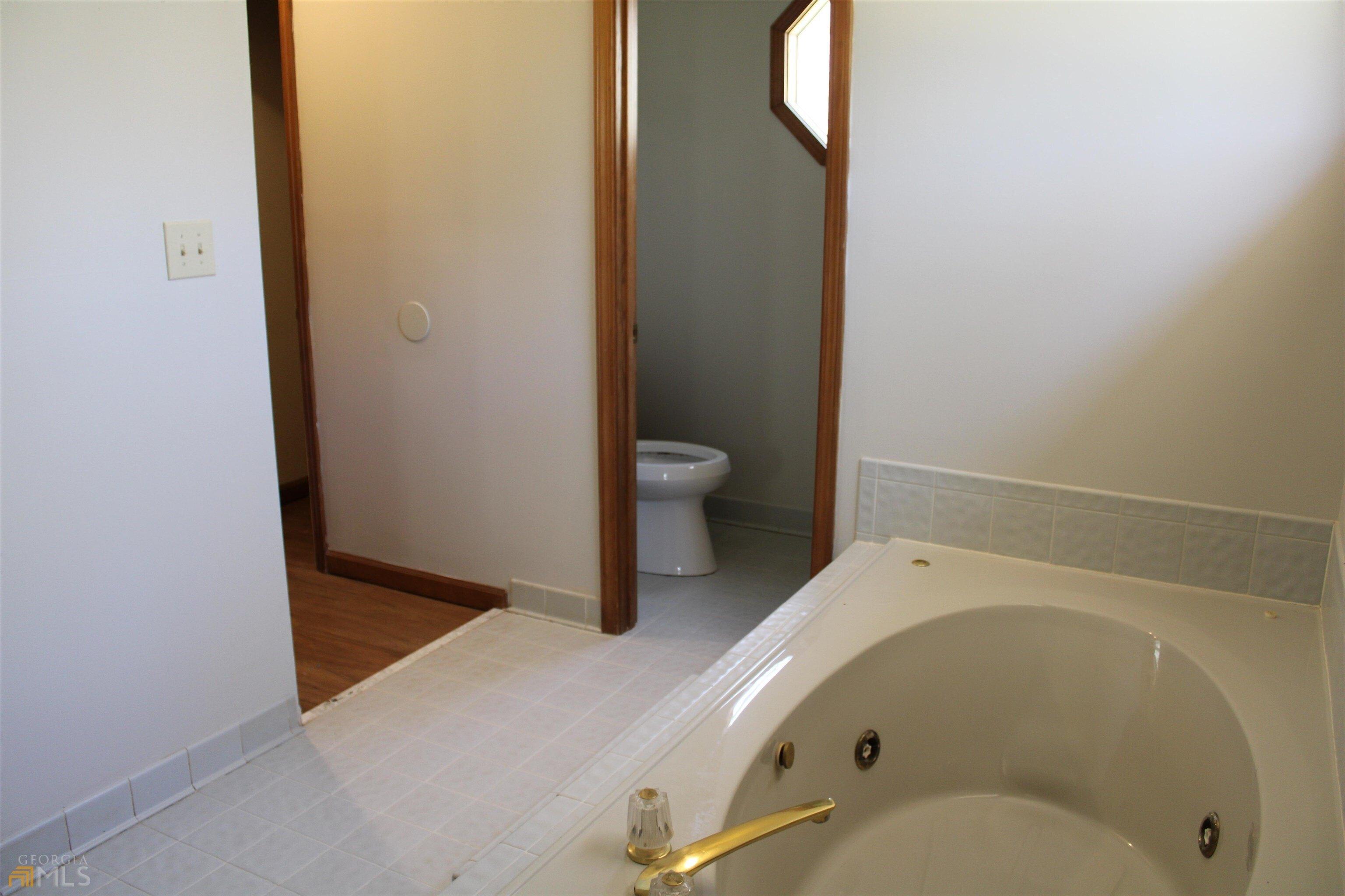 Bennington Dr, Stockbridge, GA 30281
