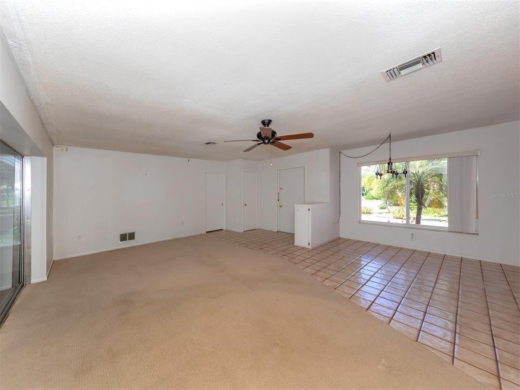 Shoals Ct, Venice, FL 34293