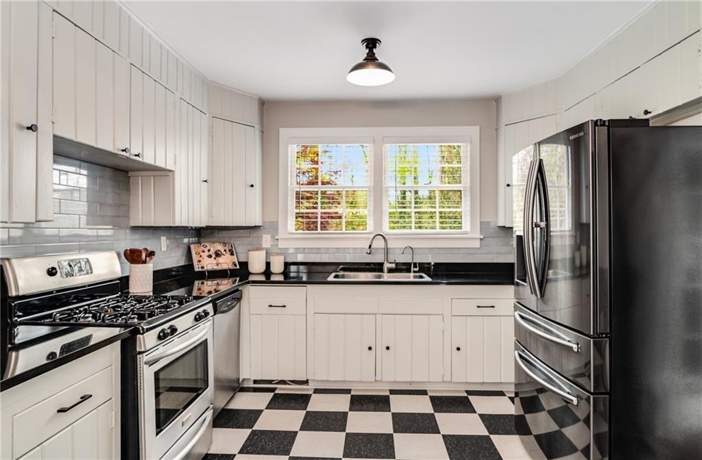 Dunn St Se, Smyrna, GA 30080