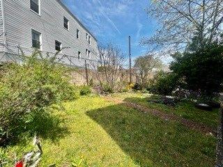 Arnow Ave, Bronx, NY 10469