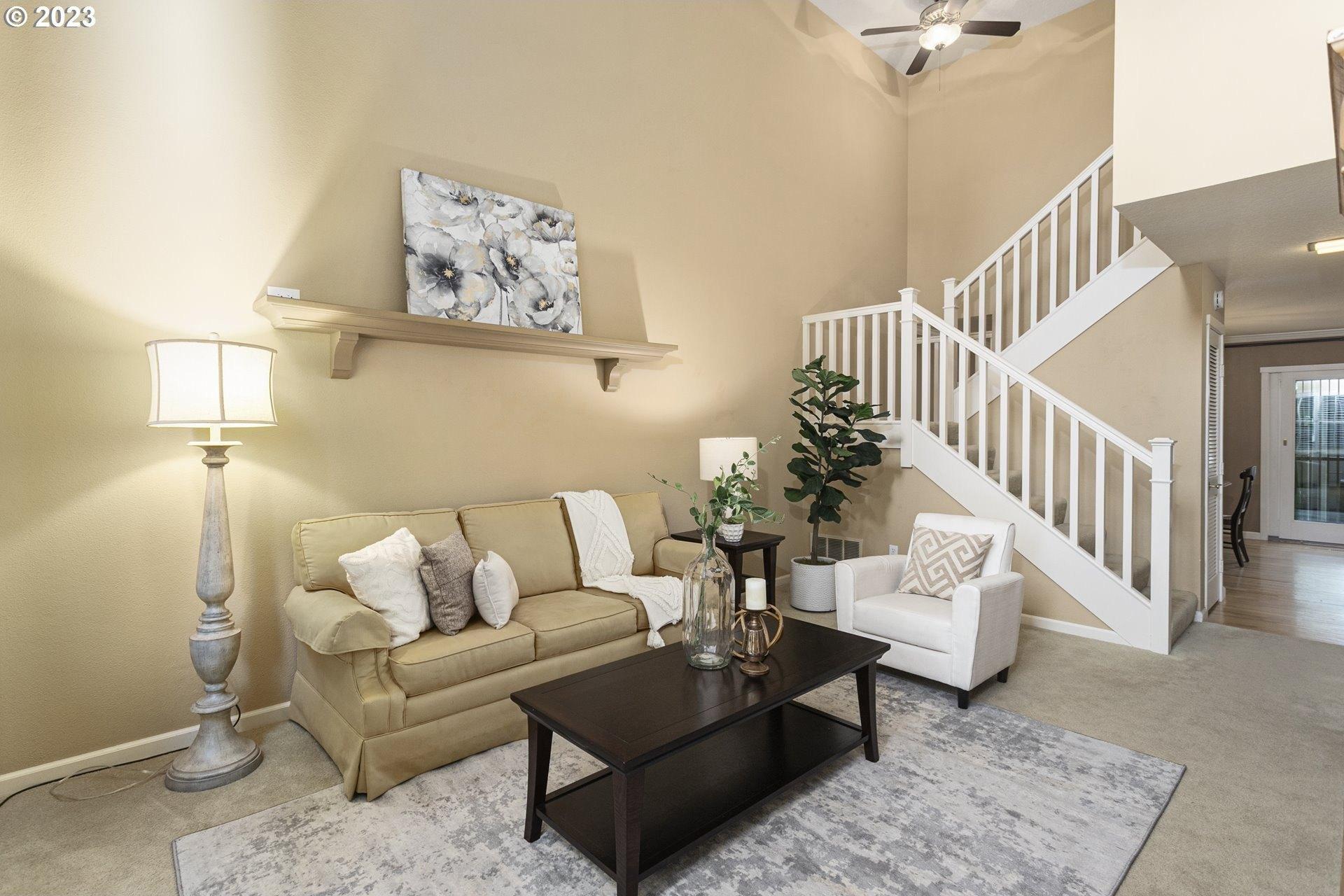 Bonniebrae Dr, Lake Oswego, OR 97034