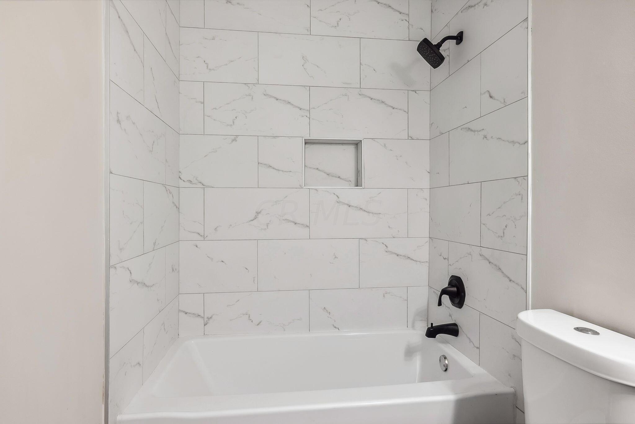 Zimmer Dr, Columbus, OH 43232