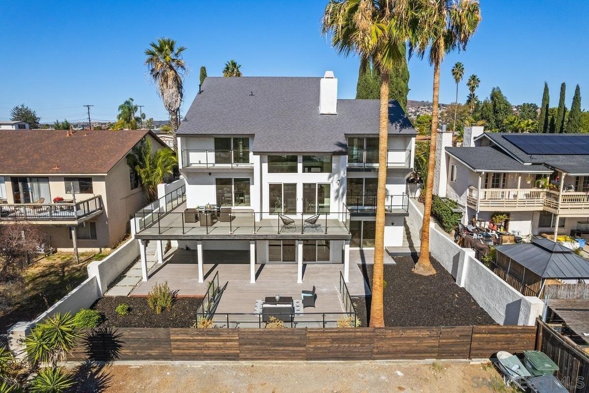 San Andres St, Spring Valley, CA 91977