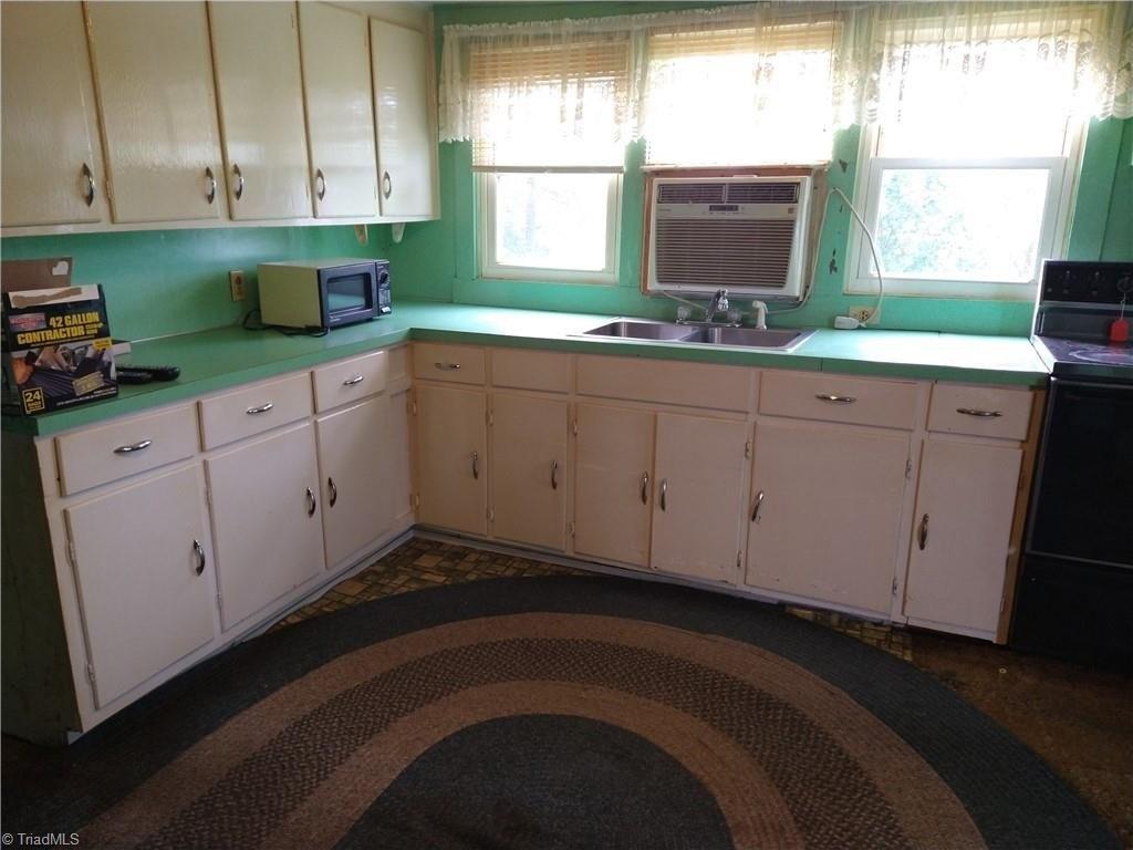 Clearview Rd, Moravian Falls, NC 28654