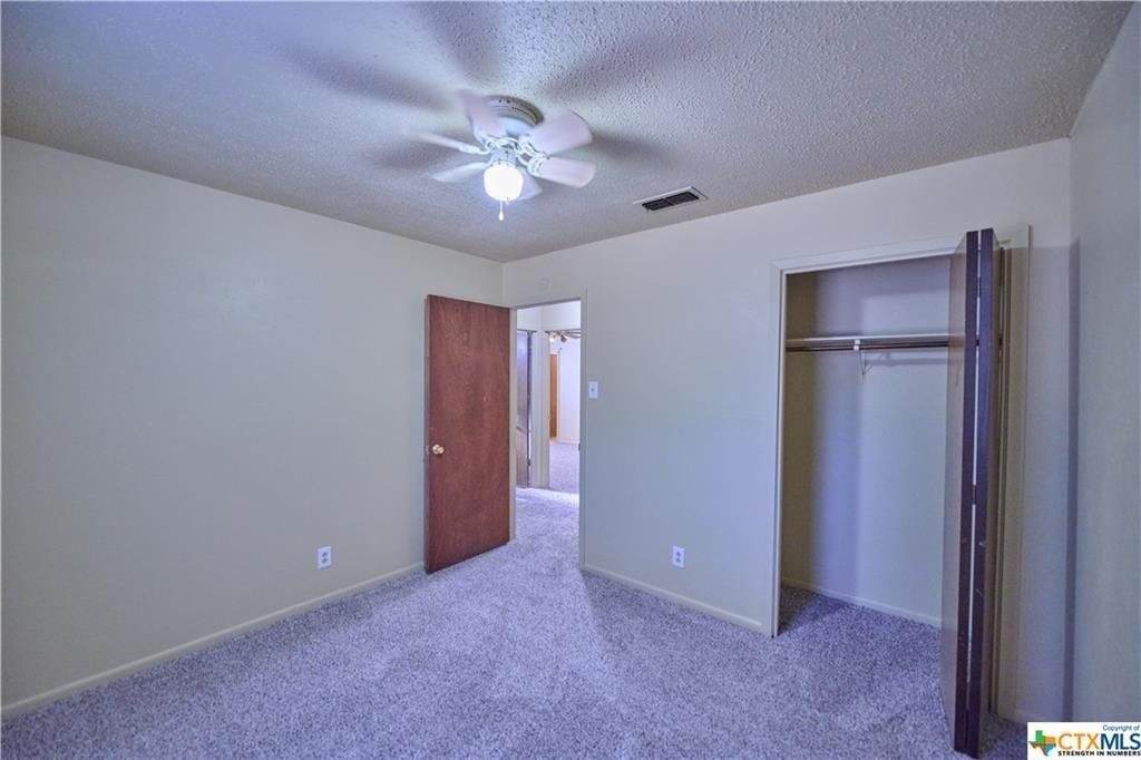 Carrollton Ave, Killeen, TX 76541