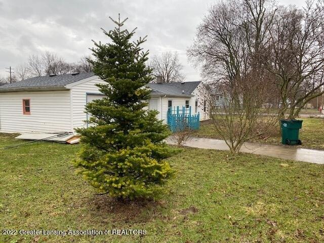 Burchfield Dr, Lansing, MI 48910