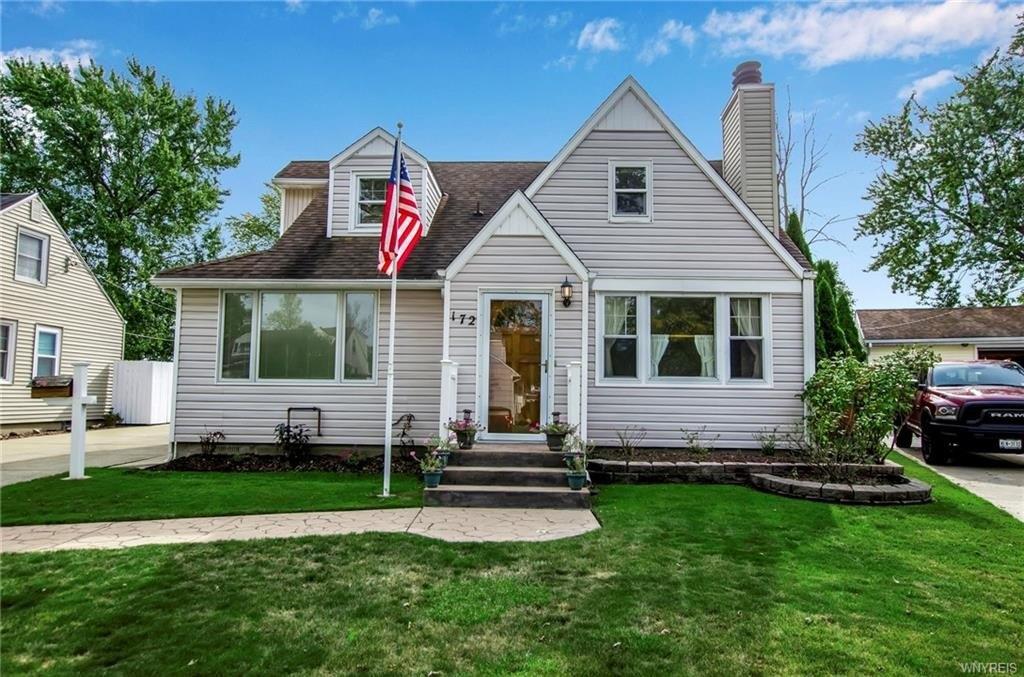 Calvin Ct S, Tonawanda, NY 14150
