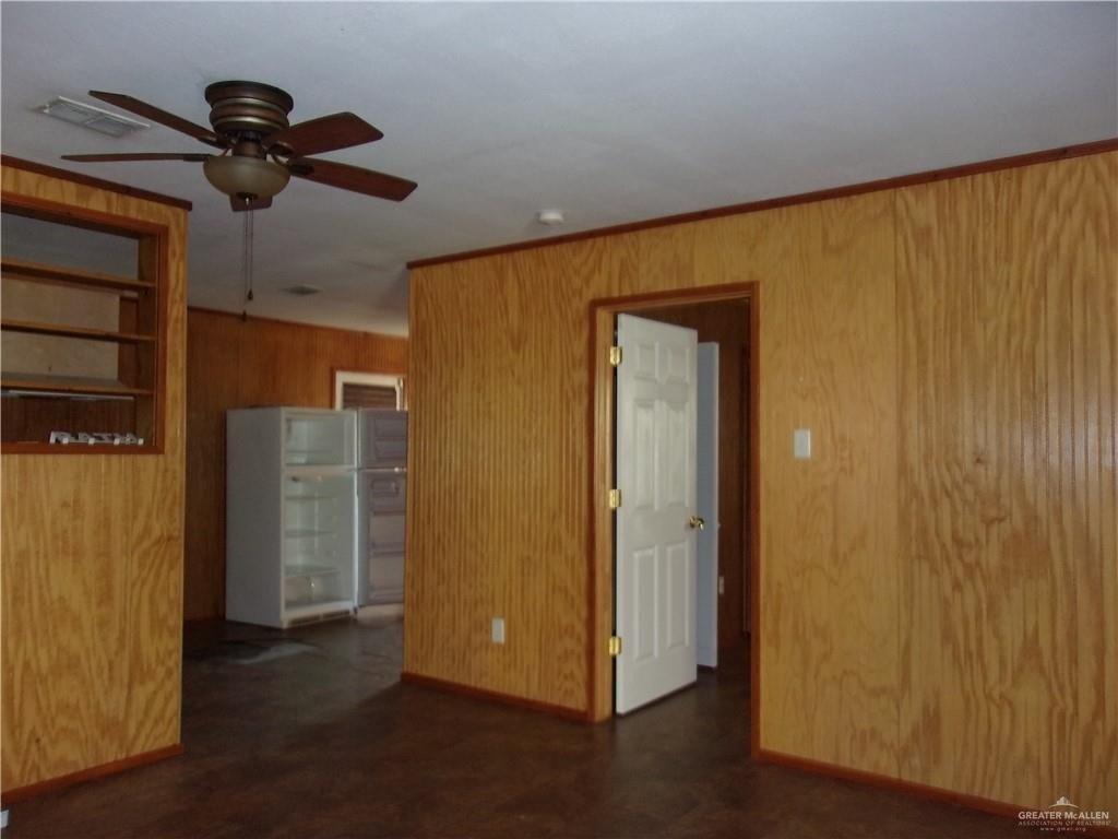E 9th St, San Juan, TX 78589