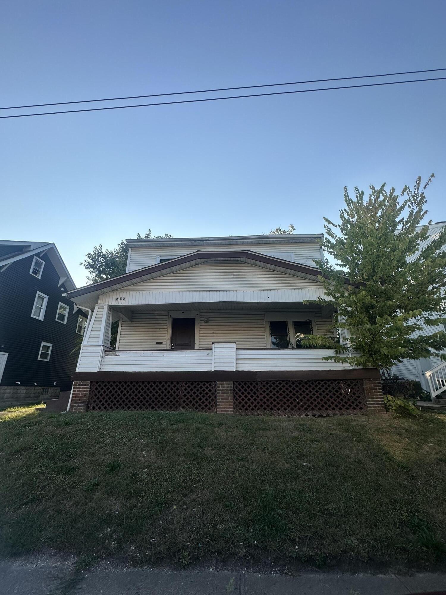 Carpenter St, Columbus, OH 43206