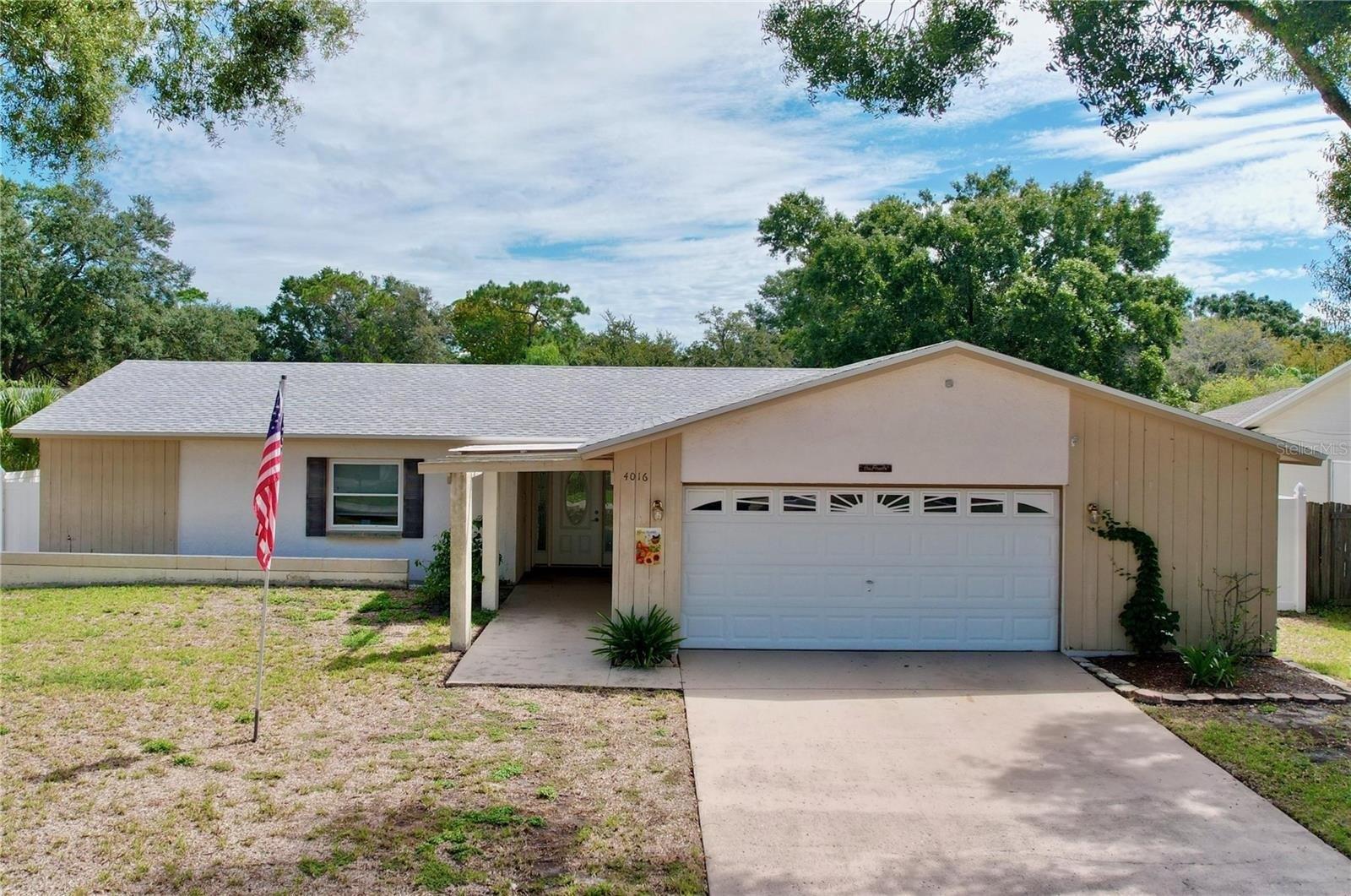 Orangefield Pl, Valrico, FL 33596