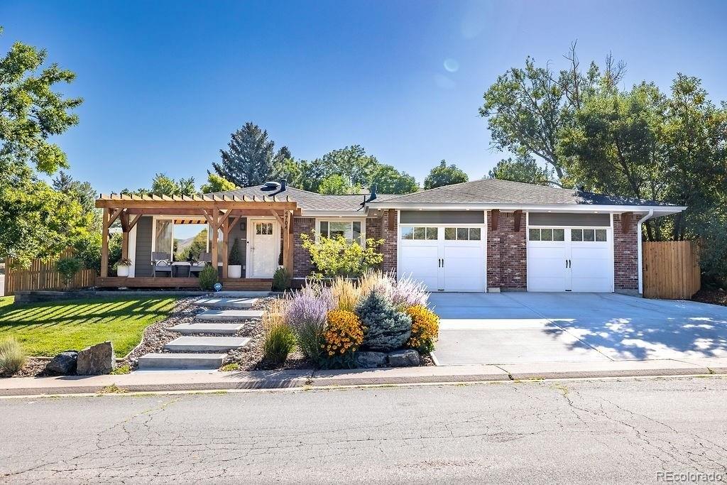 S Routt St, Littleton, CO 80127