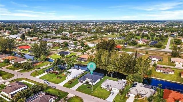 Sw 15th Ave, Cape Coral, FL 33991